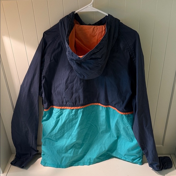 Vineyard Vines Navy and Teal Windbreaker - Picture 2 of 6